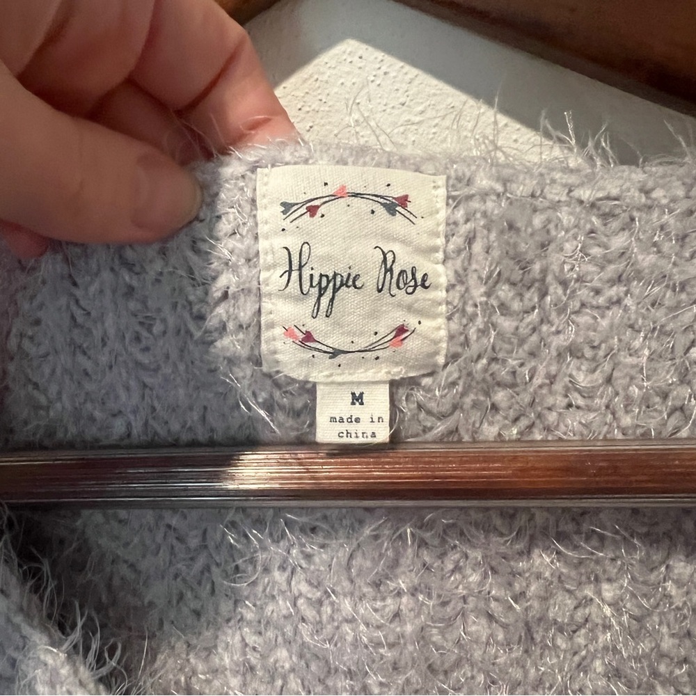 Hippie Rose V Neck Eyelash Cropped Knit Sweater Size Juniors Medium - Picture 4 of 8